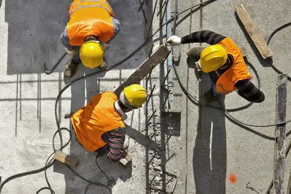 Comunicação Eficaz entre Engenheiro, Arquiteto e Mestre de Obras: A Base de Toda Obra Bem-Sucedida