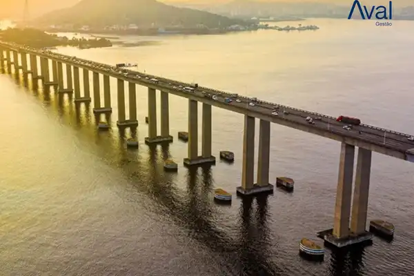Ponte Rio-Niterói (RJ): gestão de manutenção e planejamento de obras complexas